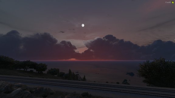 Закат Солнца и восход Луны