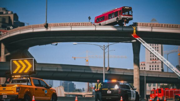 Traffic incident on Del-Perro highway